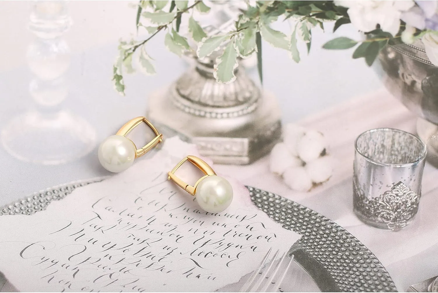 18K Gold Plated Chunky Hoop Earrings Simple Thick Huggie Earrings for Women Elegant Minimalist Jewelry