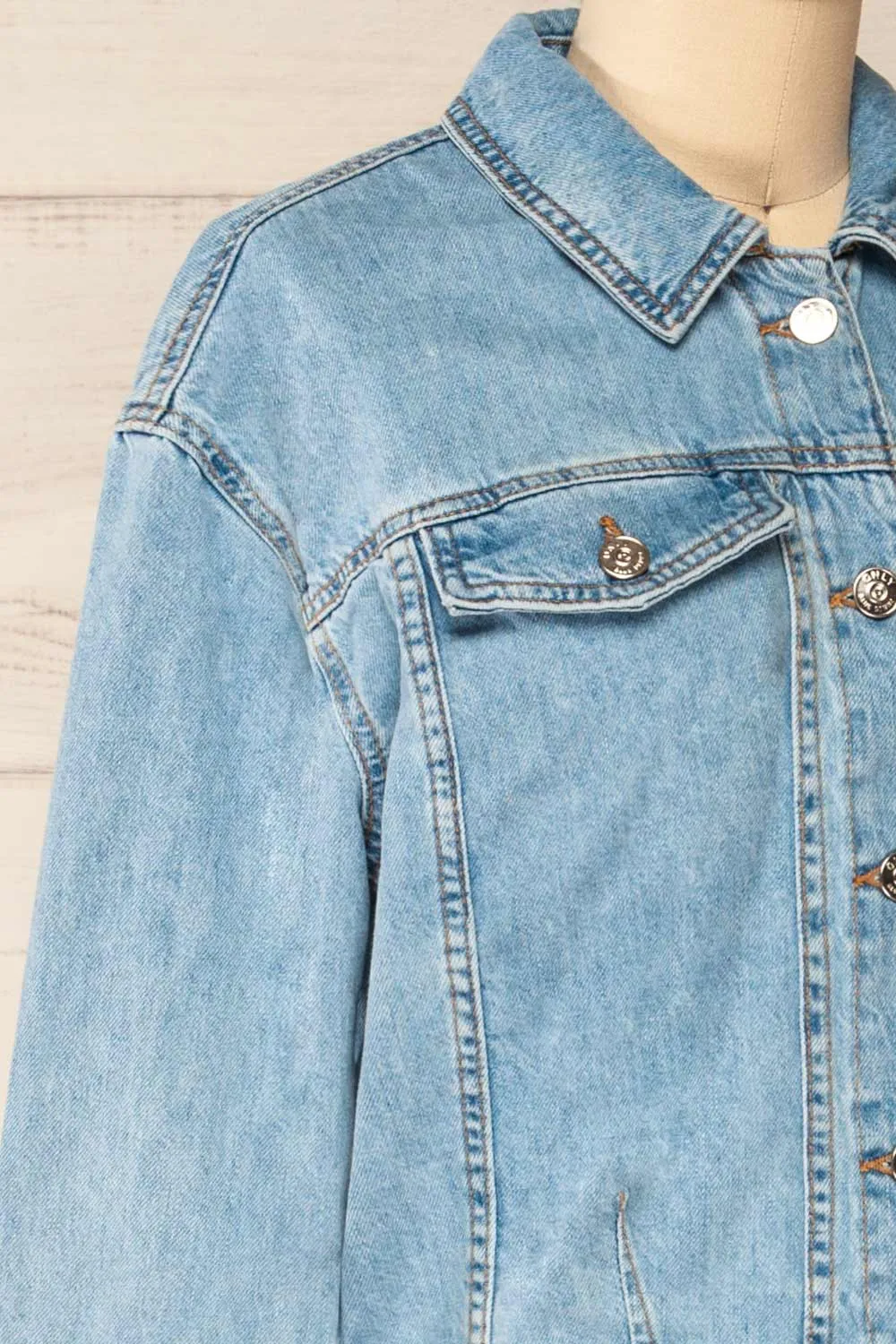 Andartikon | Light Blue Denim Jacket