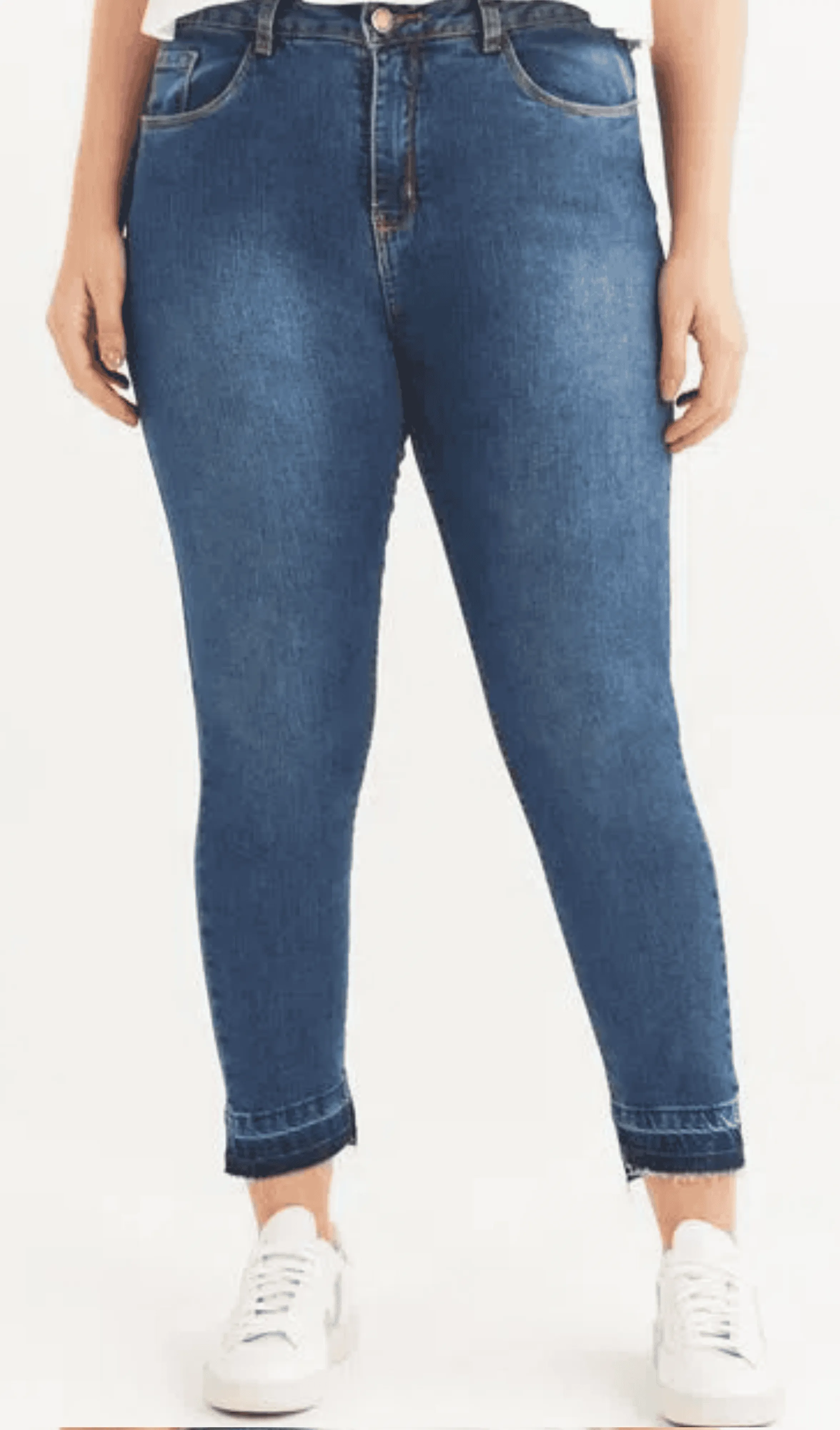 Calça Jeans Skinny Barra Desnivelada