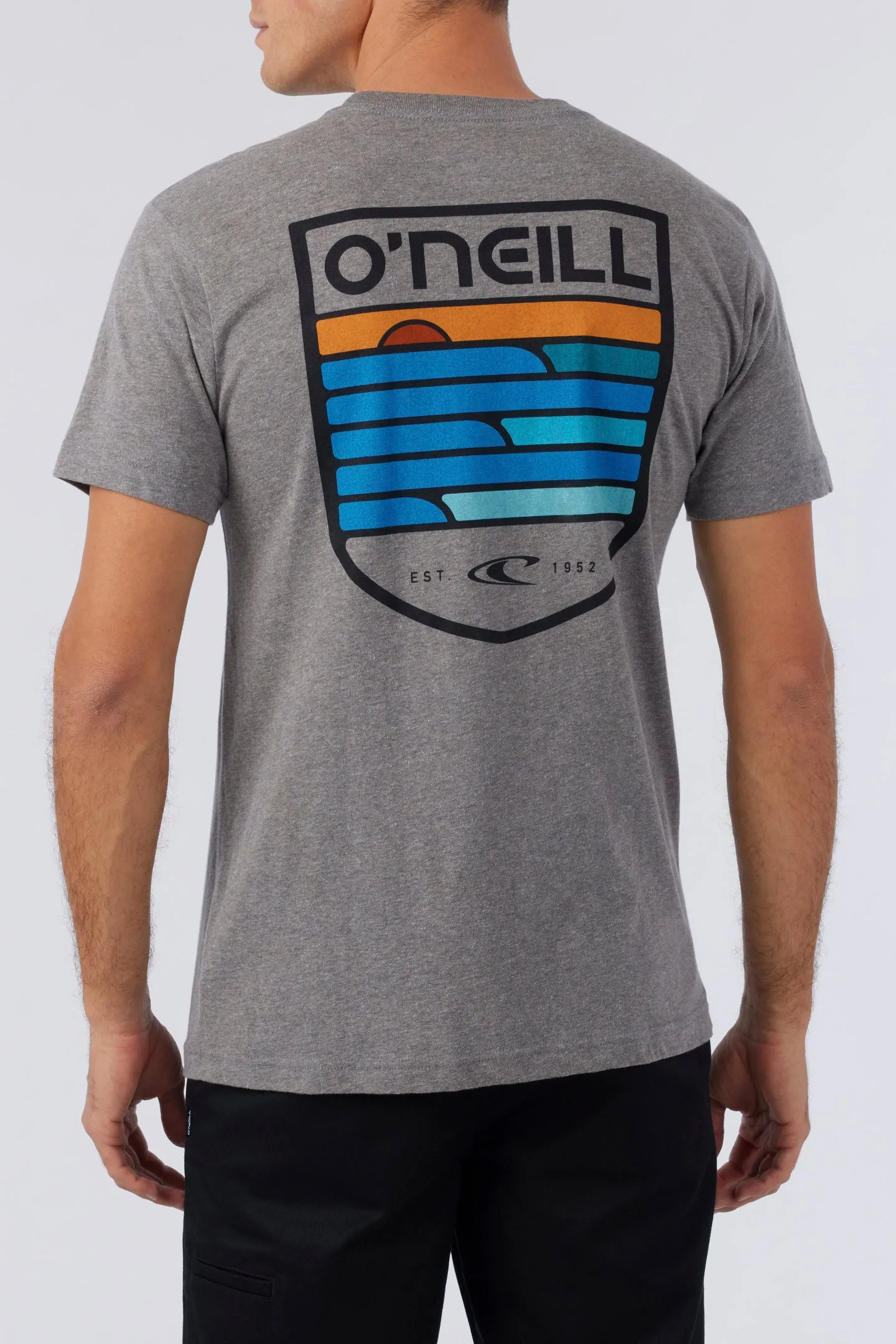 CRESTED TEE