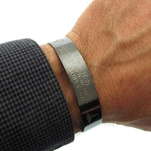 Custom Black Military Cuff bracelet US Army Gift Mens Patriotic Jewelry US Army jewelry Memorial Bracelet Military jewelry Personalized mens Gift Wide Oxidized Engraved Bangle Cuff