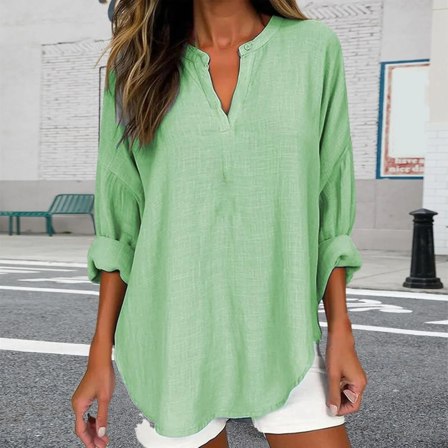 GIERIDUC Women's Long Sleeve Oversized T Shirts Side Slit Loose Casual V Neck Tunic Tops Roll-up Sleeve Soft Tshirts Blouse