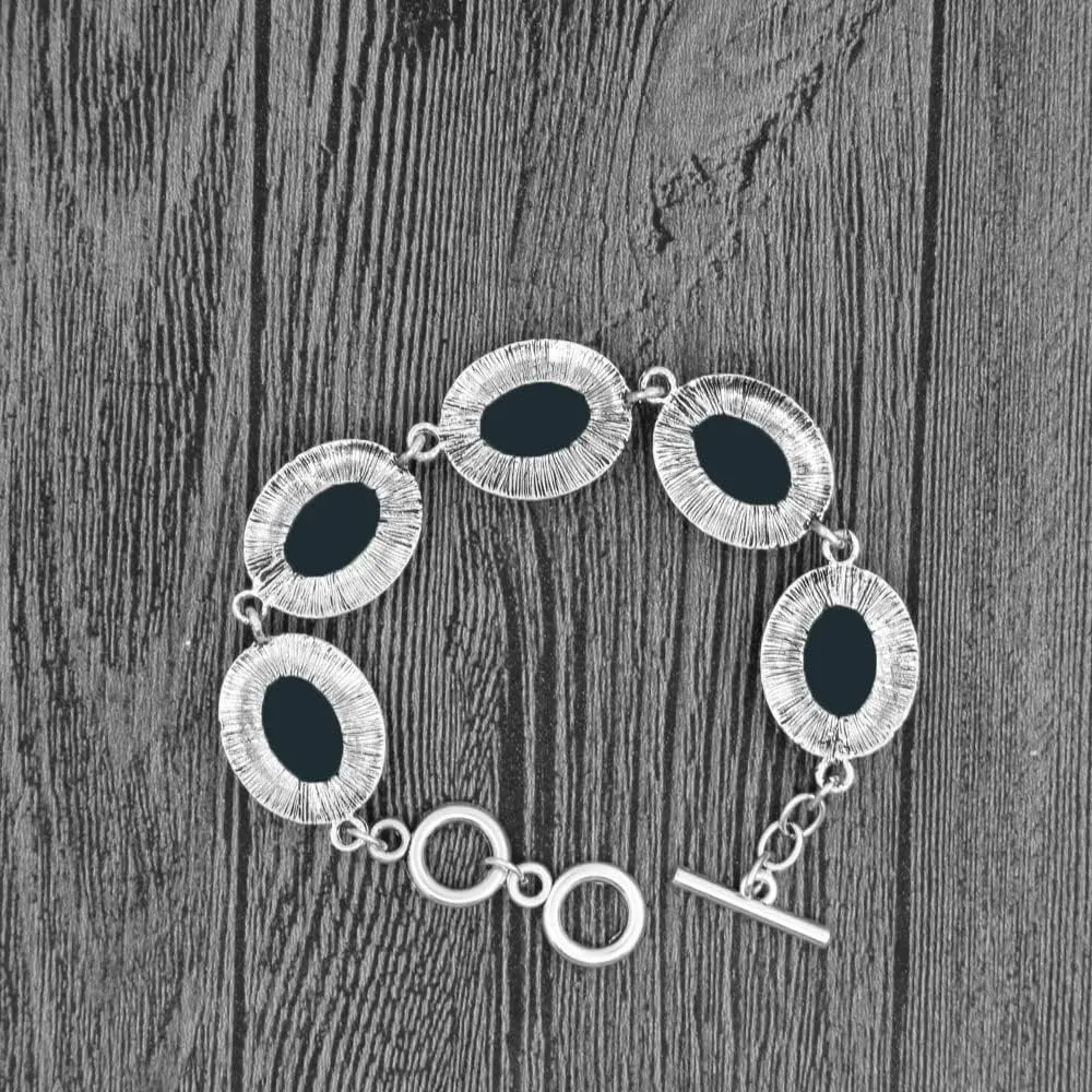 Lady Queen Cameo Jewelry Sets Vintage Look Necklace Earrings Bracelet Antique Silver Plated Fashion Jewelry
