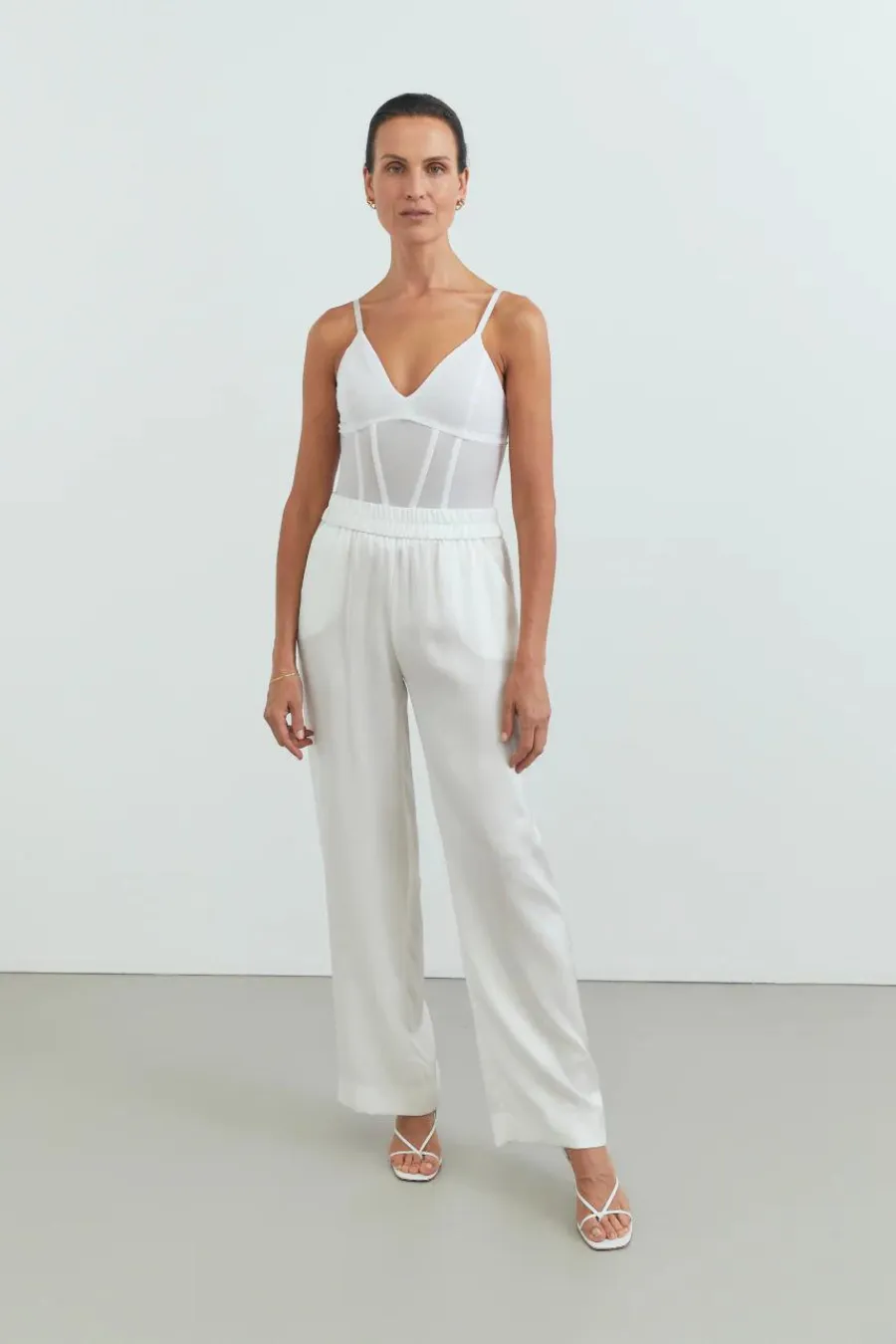 Omega Bustier White