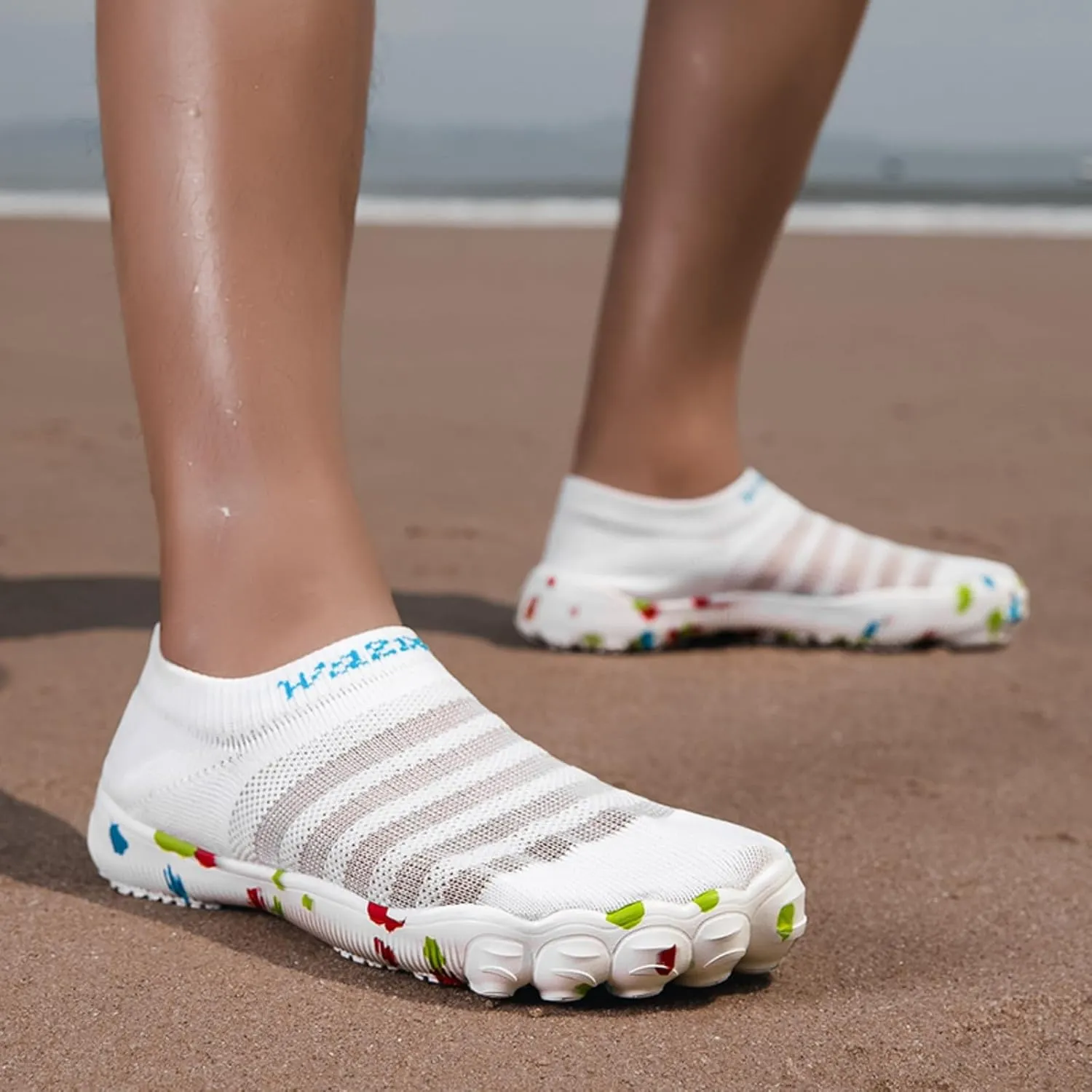 Water Shoes Women Barefoot Grounded Footwear for Women Men with Neuropathy Pool Shoes Wide Toe Box Sneakers Slip On Athletic Workout Gym Footwear Beach Swim Shoe Quick-Dry Breathable Lightweight