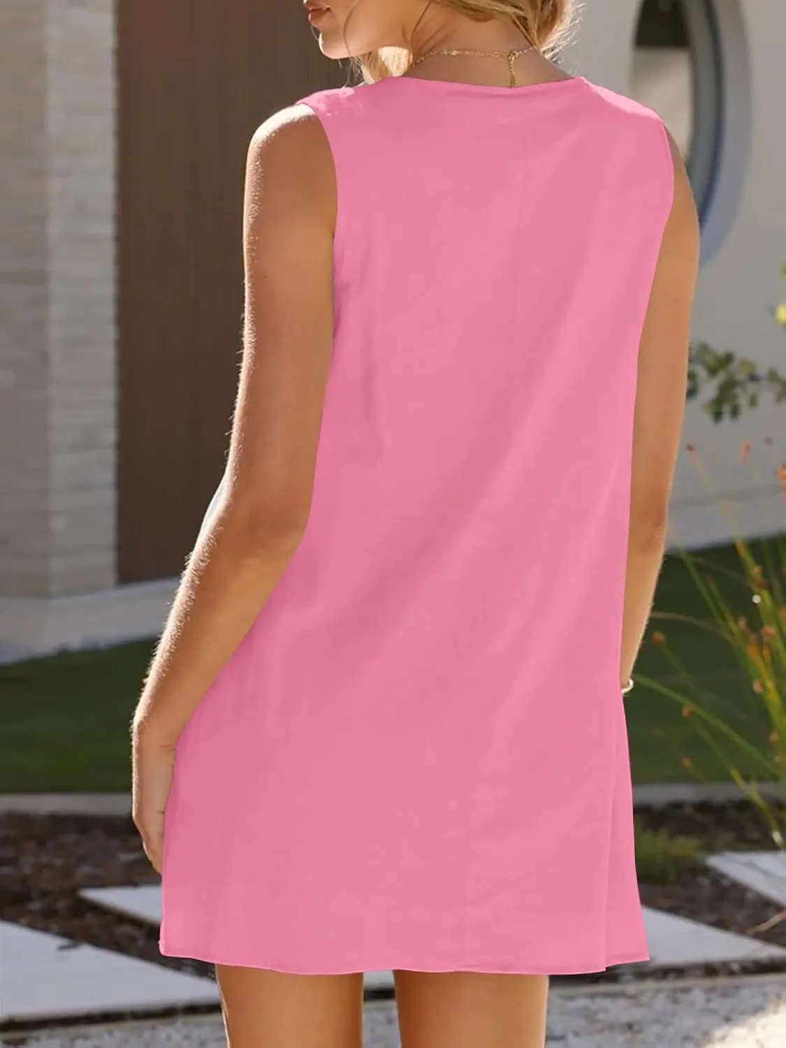 Women Mini Shift Dress Round Neck Sleeveless Pleated Solid Color Casual Short Dress