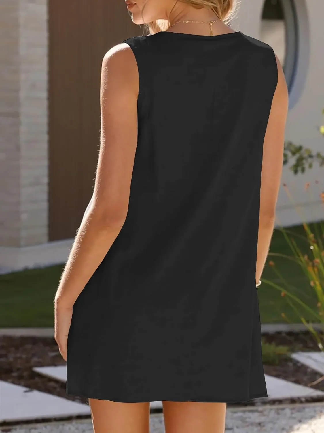 Women Mini Shift Dress Round Neck Sleeveless Pleated Solid Color Casual Short Dress