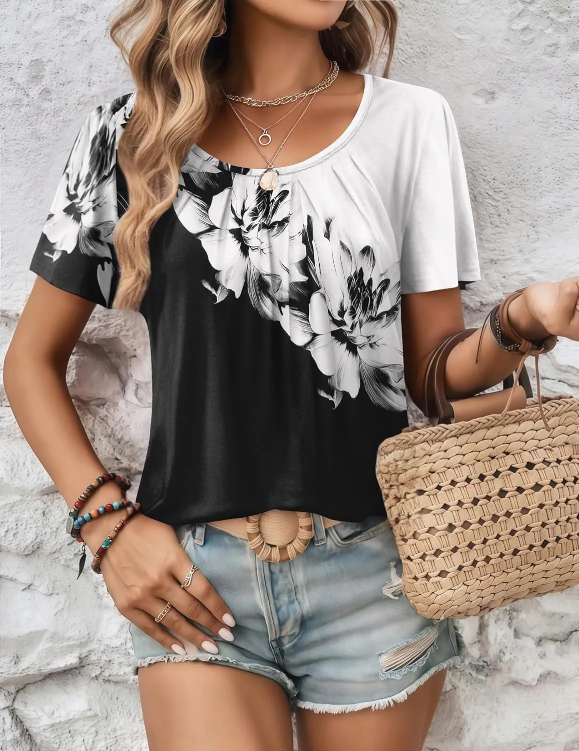 Zeagoo Women's Summer Tunic Tops Short Sleeve Floral Boho Casual T Shirts Pleated Crewneck Flowy Relax Fit Soft Blouses