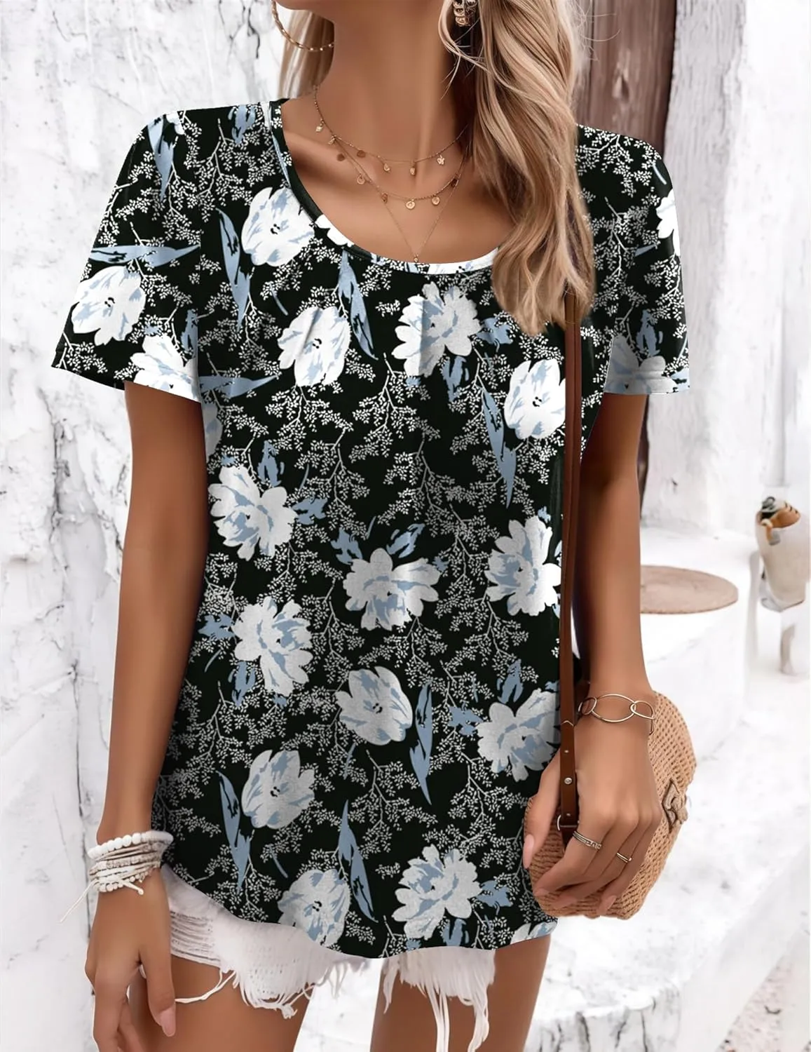 Zeagoo Women's Summer Tunic Tops Short Sleeve Floral Boho Casual T Shirts Pleated Crewneck Flowy Relax Fit Soft Blouses